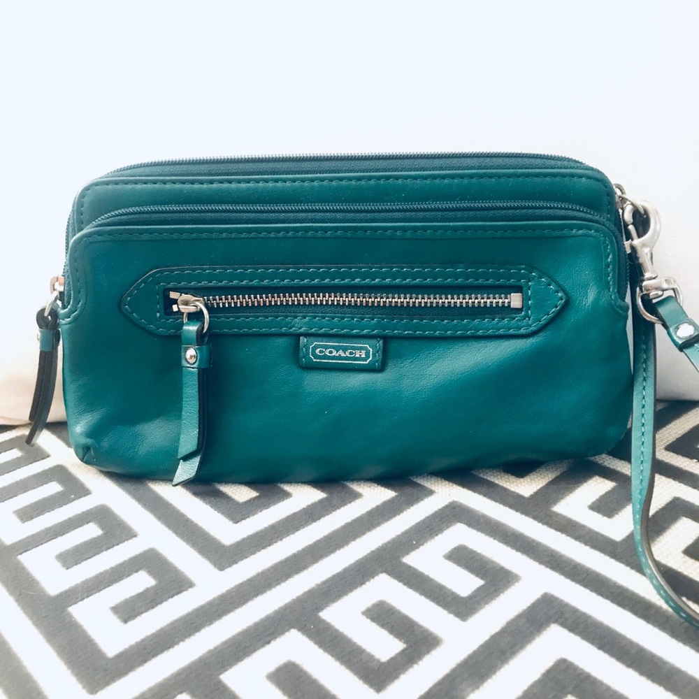 Coach Emerald Green Triple Zip Capacity Wristlet